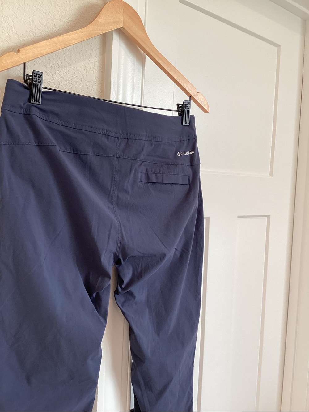 Columbia Mid Rise Bootcut Flare Hiking Pants Size 6 Short Blue-Gray - Picture 8 of 12